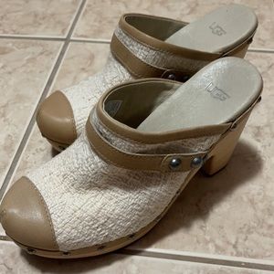 Stylish Ugg Mules Size 7